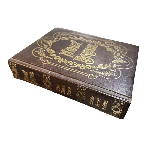 Large Vintage Brown and Gold Bible Book - Picture 1 of 6